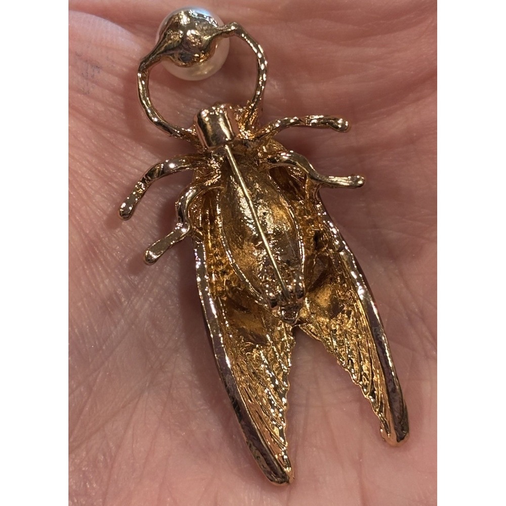 Cicada Insect Bug Crystal & Rhinestone Enamel Brooch - Picture 2 of 3